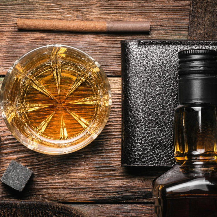 Tobacco & Smoke Warm Candle Collection