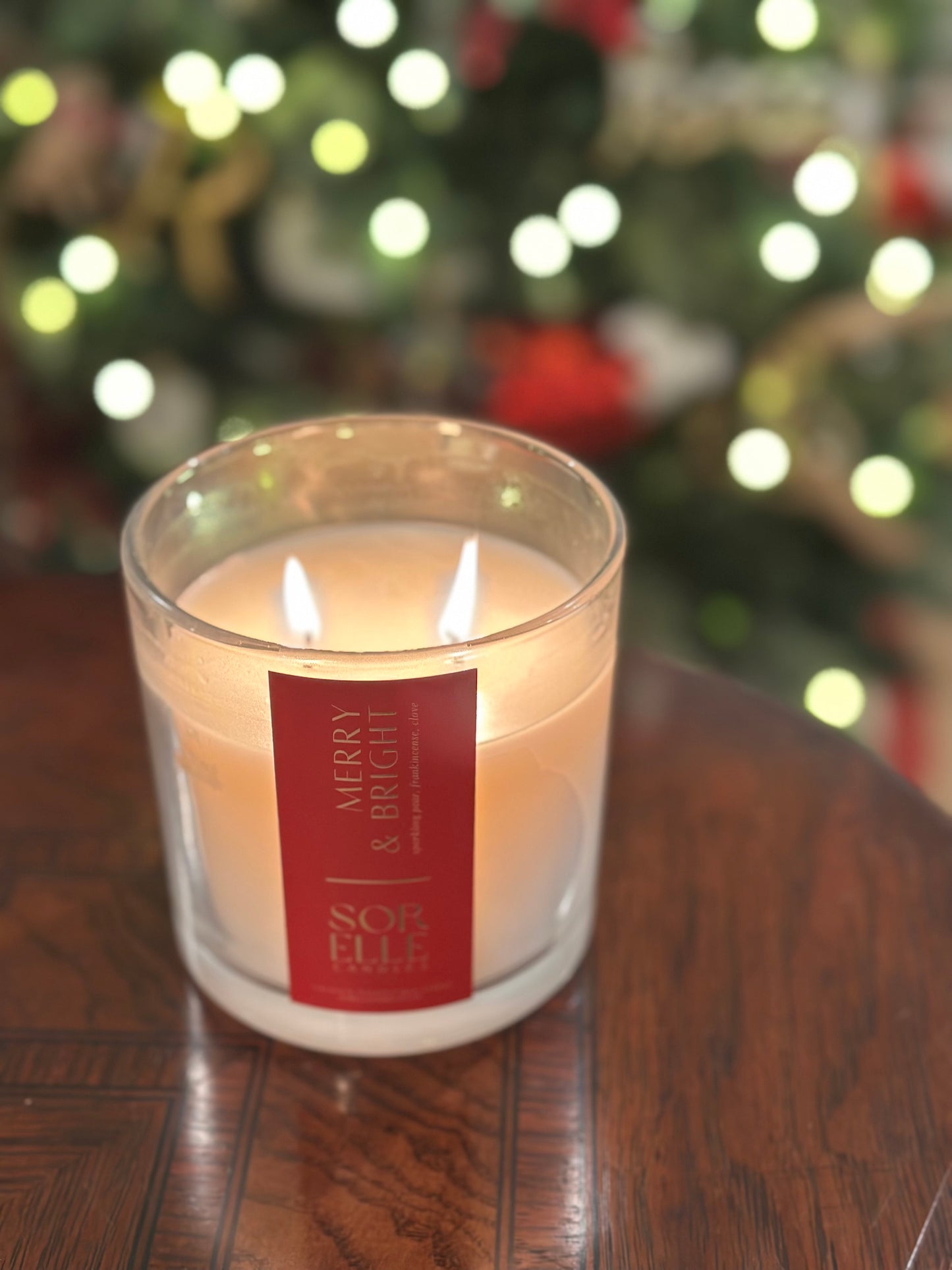 MERRY & BRIGHT