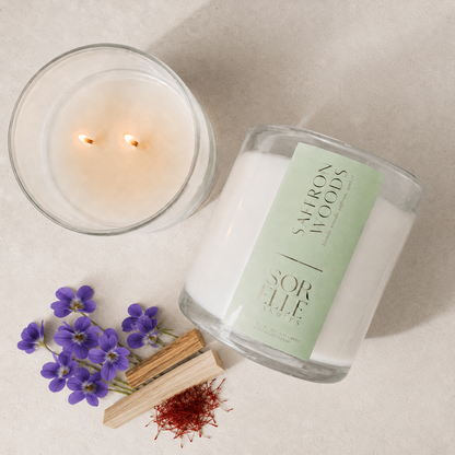 Saffron woods, violet, palo santo, Cedarwood strong smelling candle. Luxury coconut wax. 